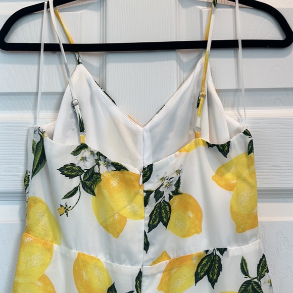 High-low Maxi Dress - Picture 5 of 7